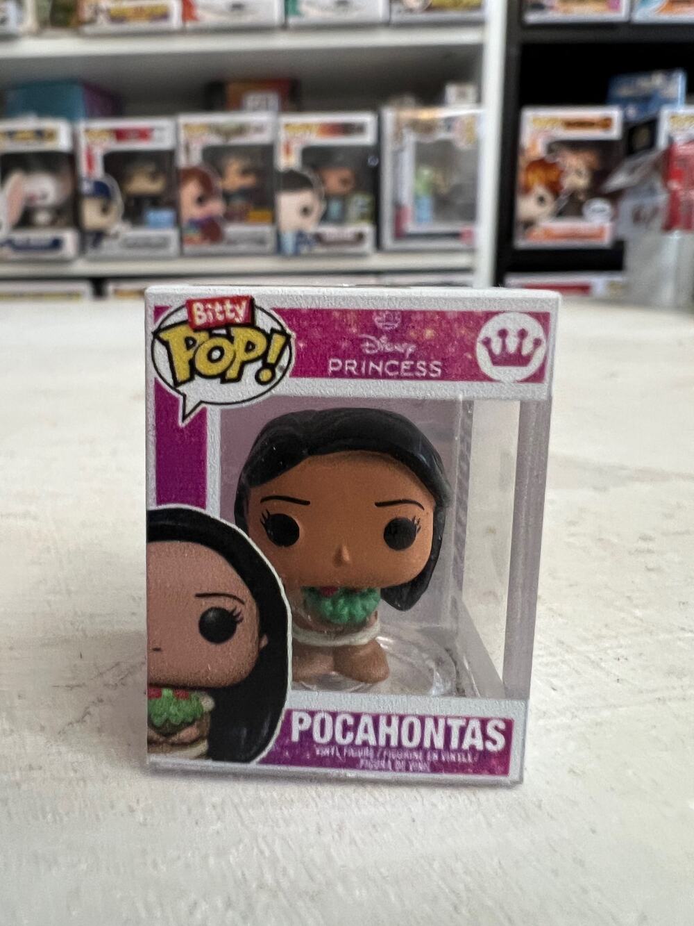 BITTY Holiday Pocahontas w/ Gift 1" Funko Pop Disney Princess Christmas Movies